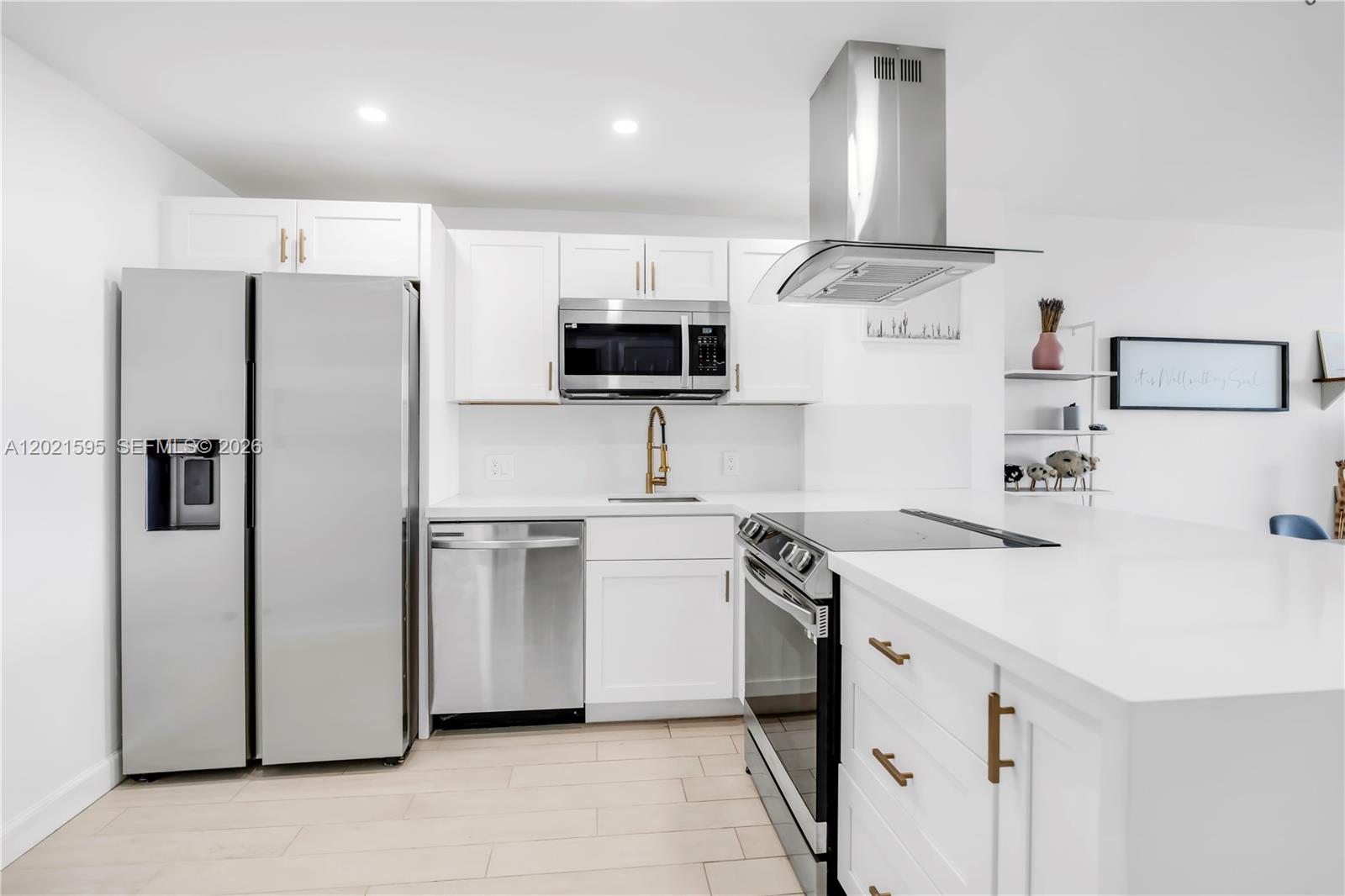 20379 W Country Club Drive 1237, Aventura, FL 33180, Aventura