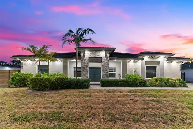 21080 SW 127th Place, sold in Siena North, Miami, FL
