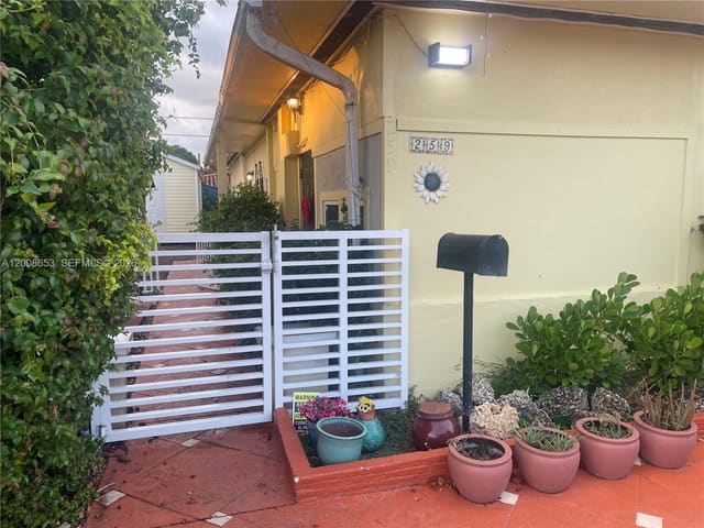 259 NE 111th Street 1, Miami, FL 33161