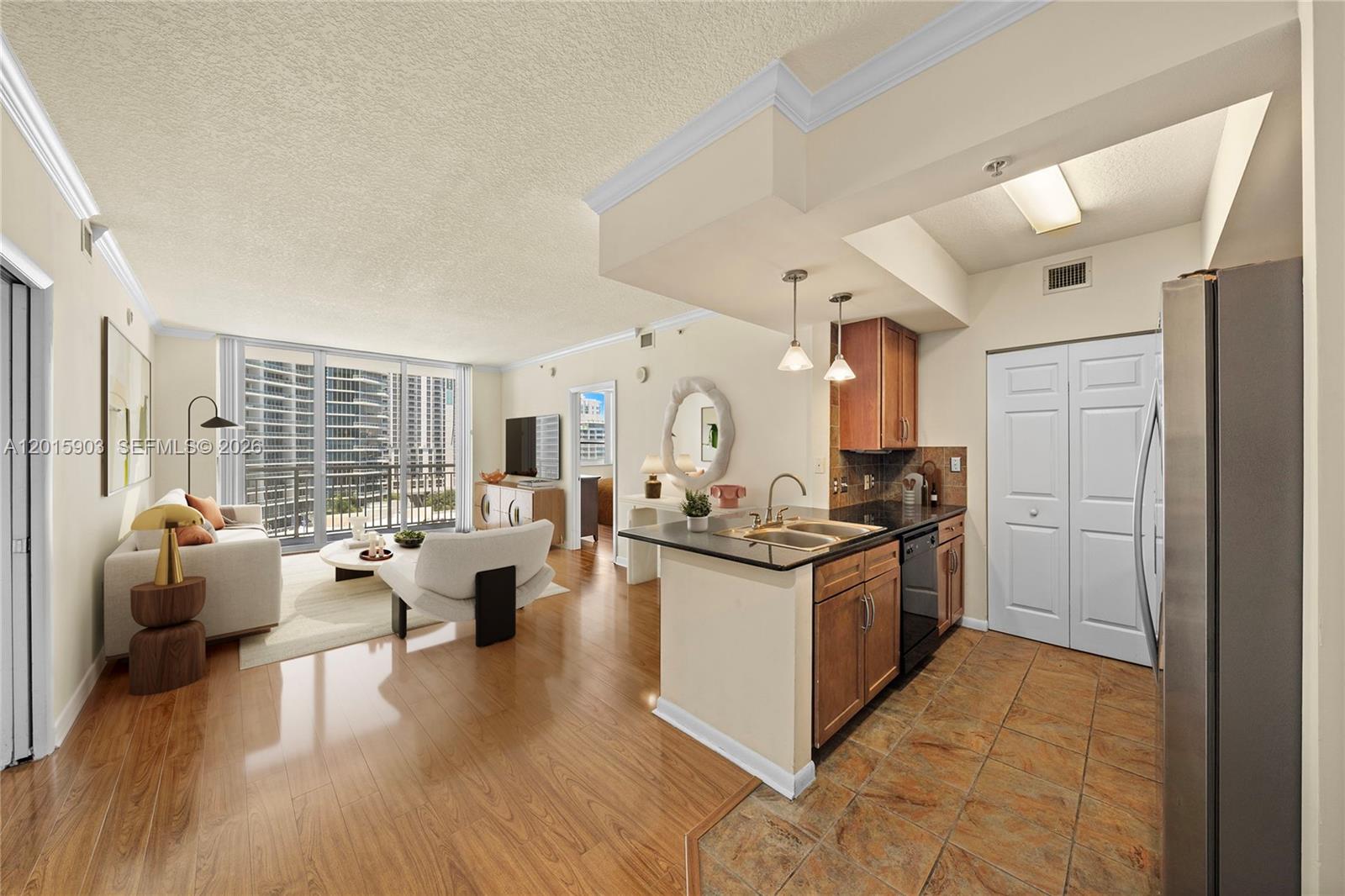2000 N Bayshore Drive 1005, Miami, FL 33137, Miami