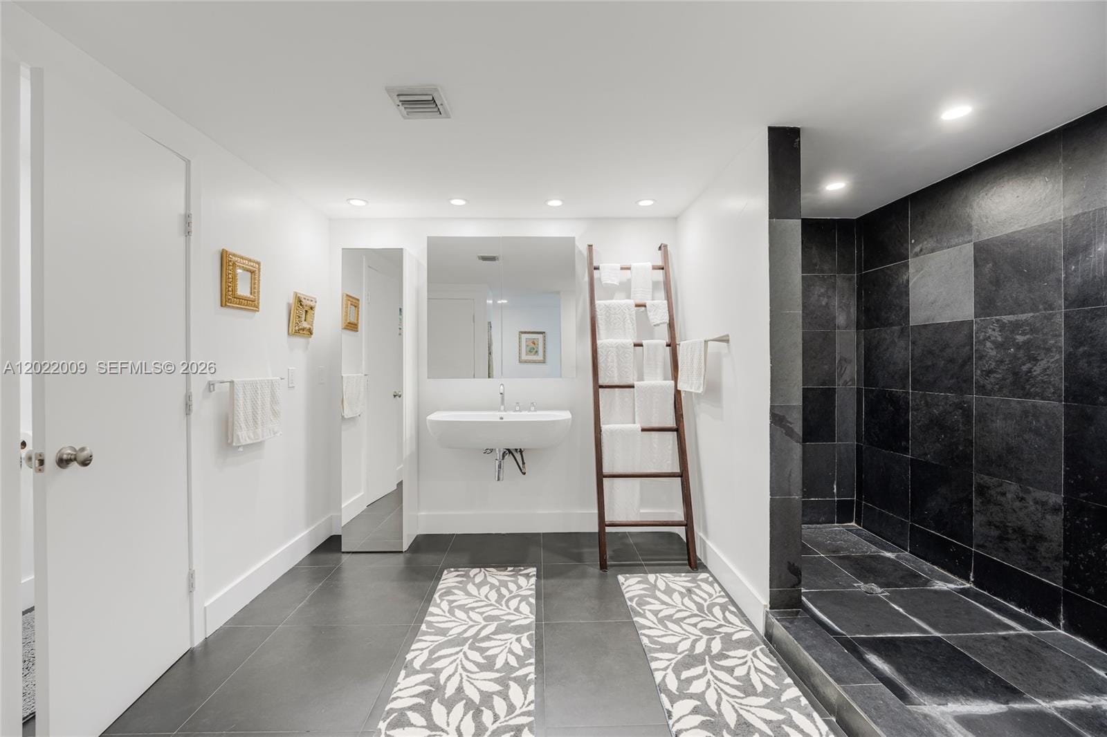 1700 NE 105th Street 108 — photo 9
