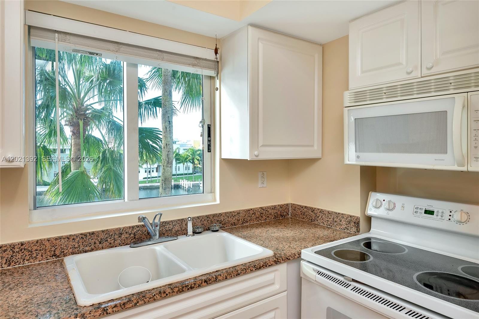 5900 Collins Avenue 408, Miami Beach, FL 33140 photo 16