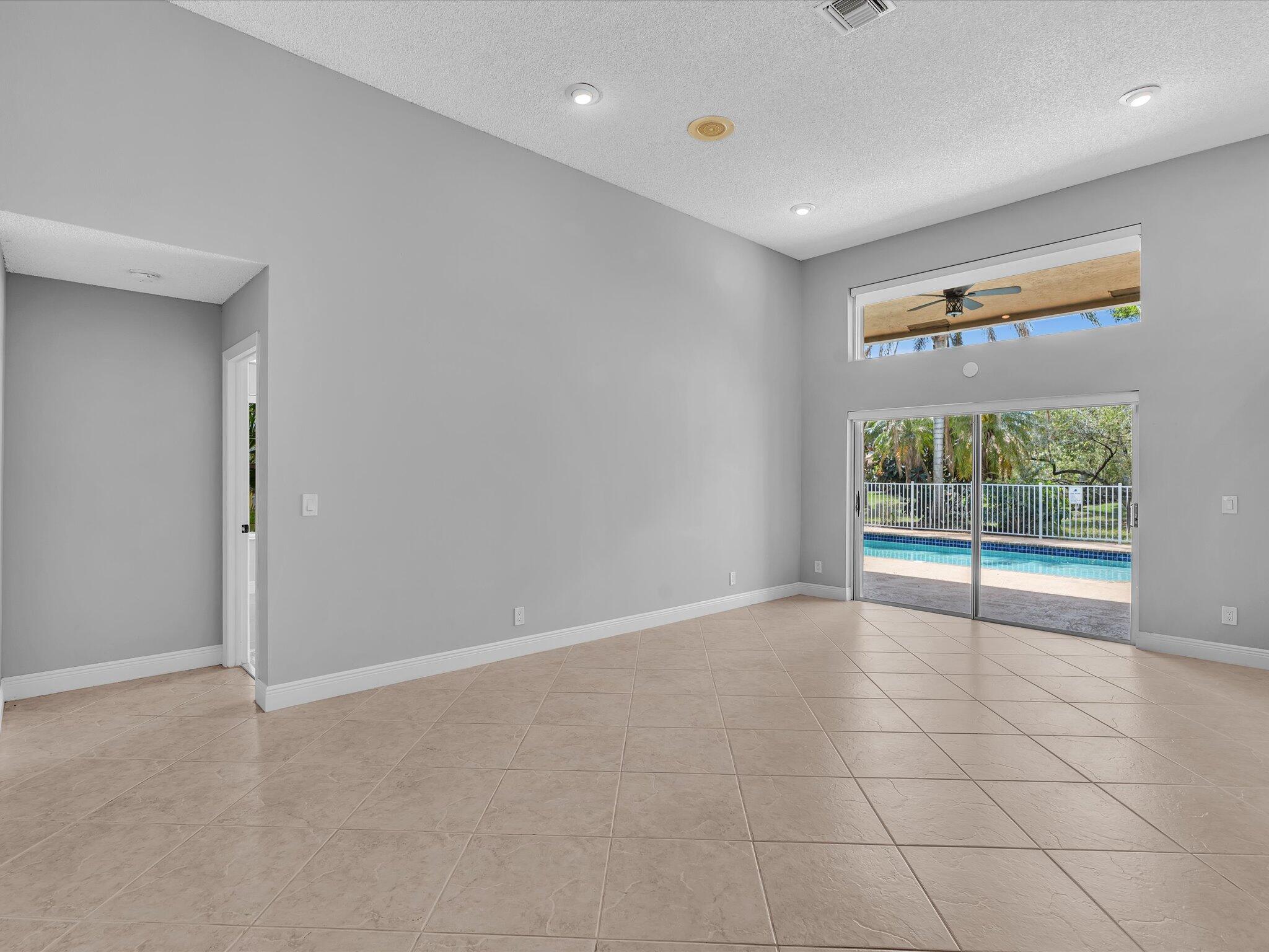10434 NW 6th Court — photo 6