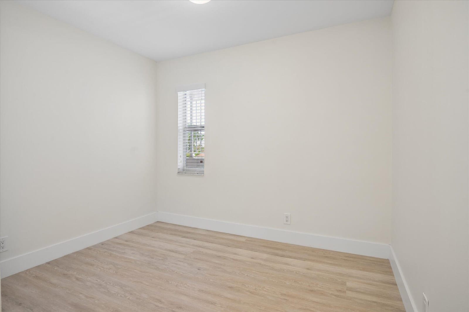 511 Bayshore Drive 206 — photo 12