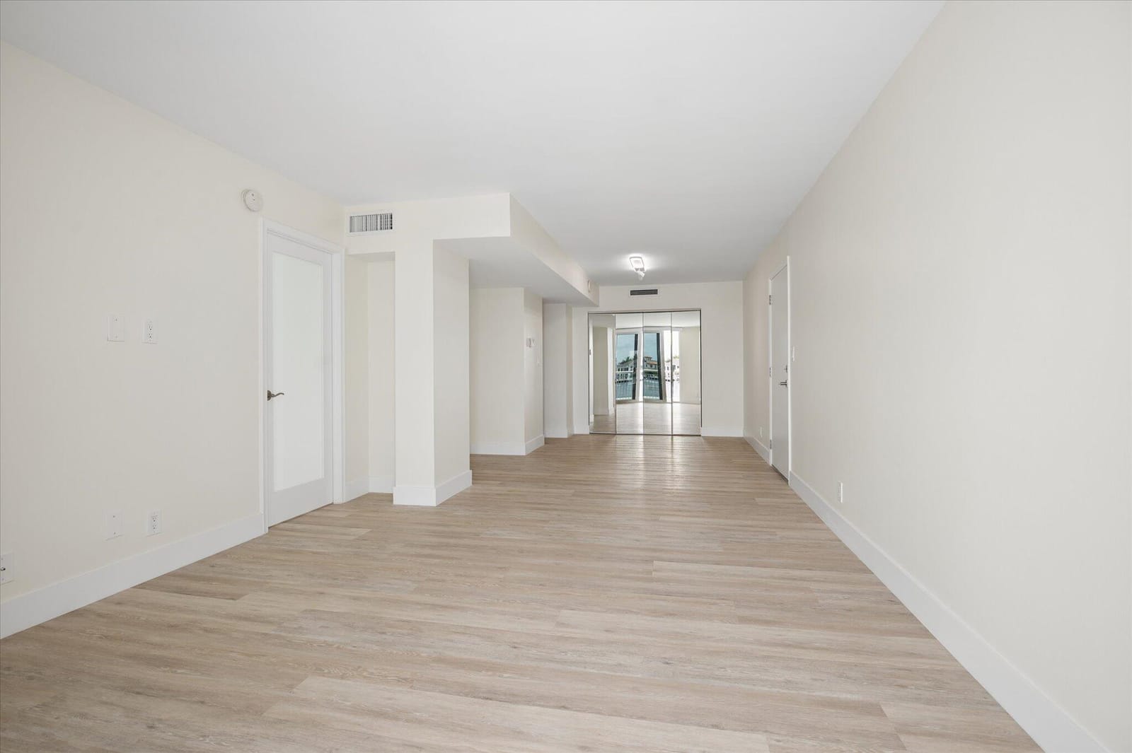 511 Bayshore Drive 206 — photo 7