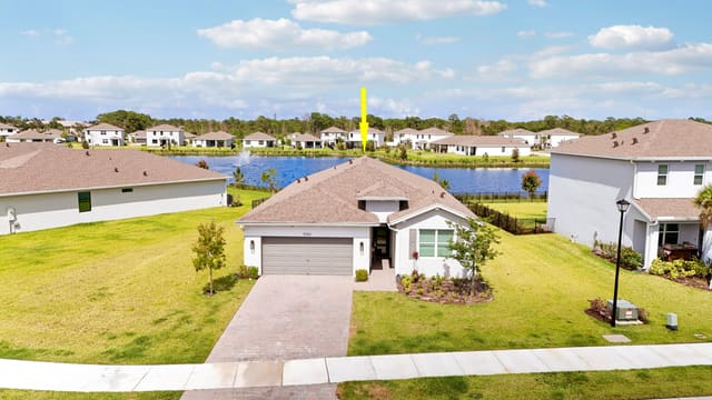 5783 SE Skyblue Circle, Kanner Lake (Aka Willow Pointe), Stuart, FL