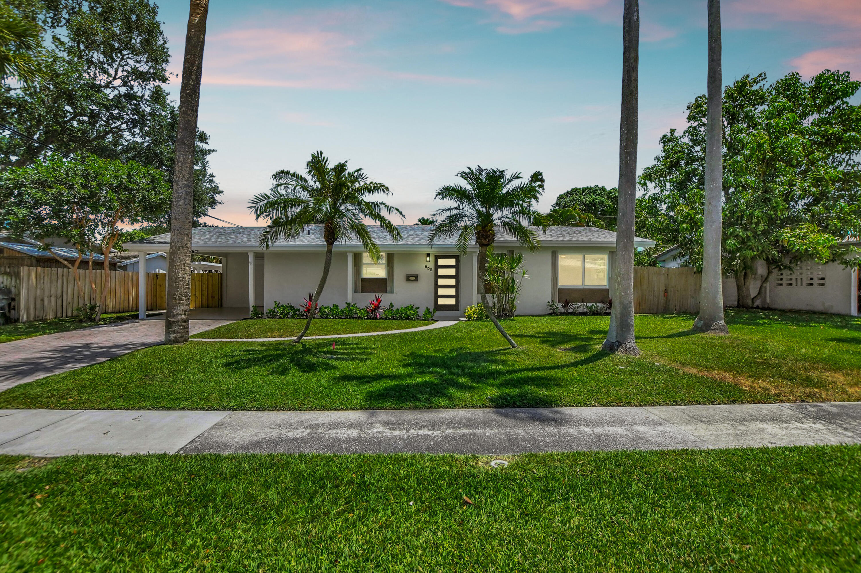 832 SW 10th Avenue, Boca Raton, FL 33486, Boca Raton