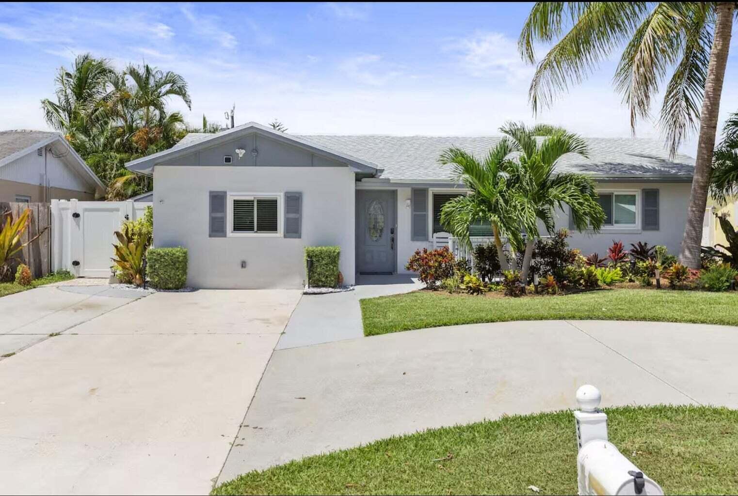 337 Balsam Street, Palm Beach Gardens, FL 33410, Palm Beach Gardens
