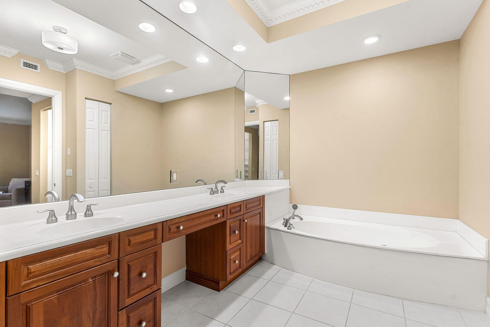 101 Palm Bay Circle A, Palm Beach Gardens, FL 33418 photo 20