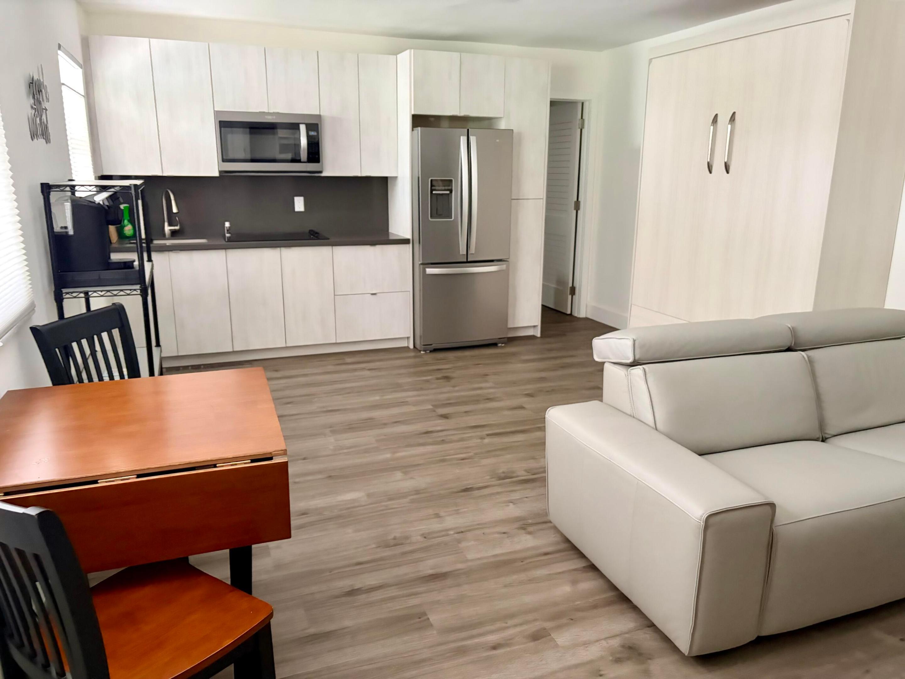 1480 S Ocean Boulevard 111, Lauderdale-By-The-Sea, FL 33062, Lauderdale By The Sea