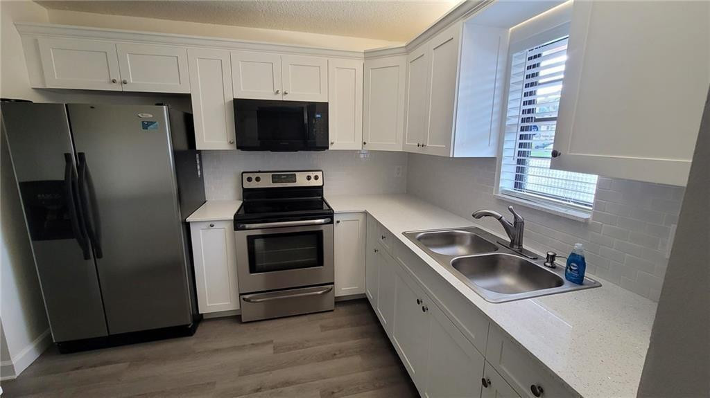 9273 SW 8th Street 109, Boca Raton, FL 33428, Boca Raton