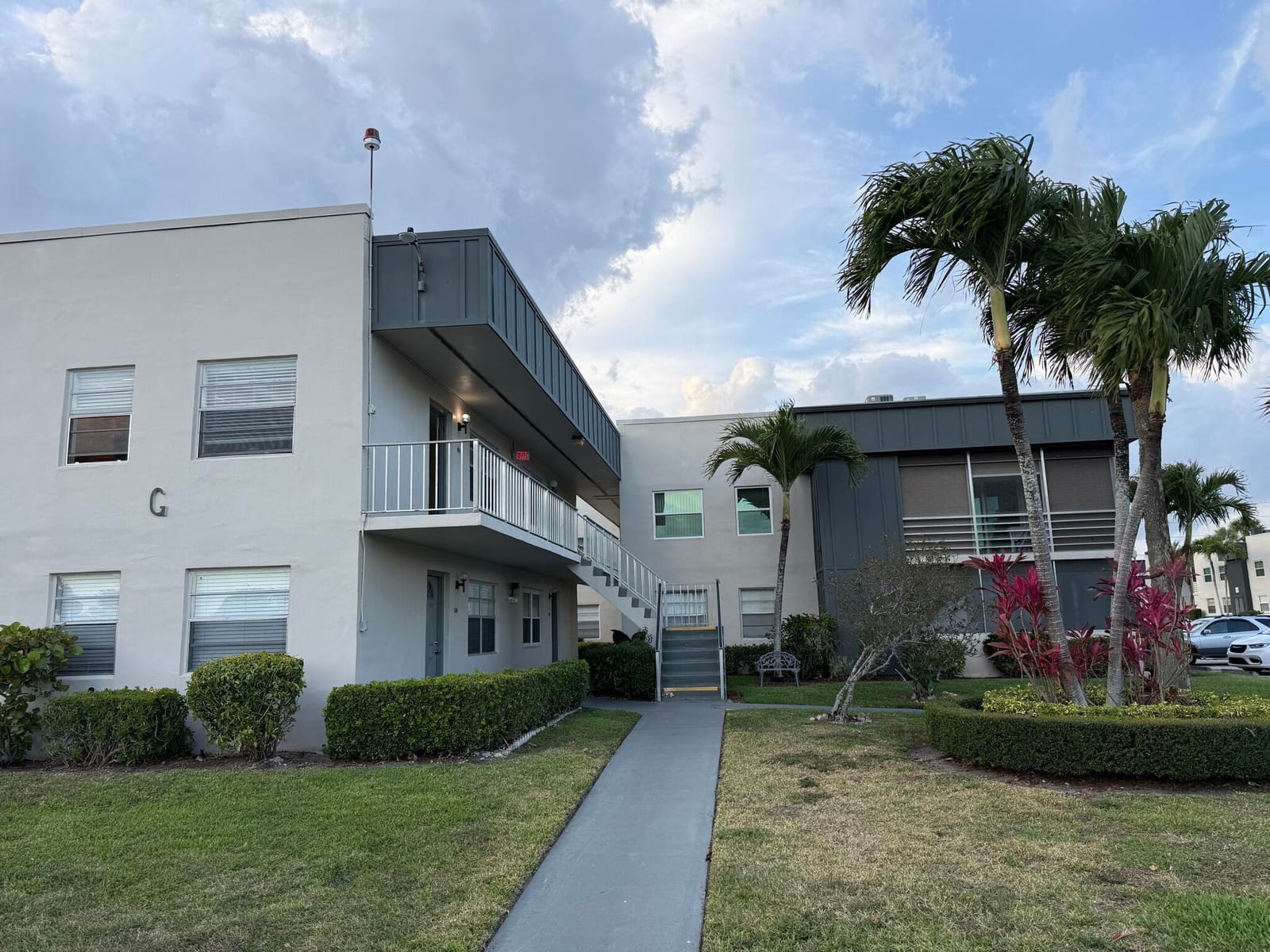 313 Burgundy G, Delray Beach, FL 33484 photo 23
