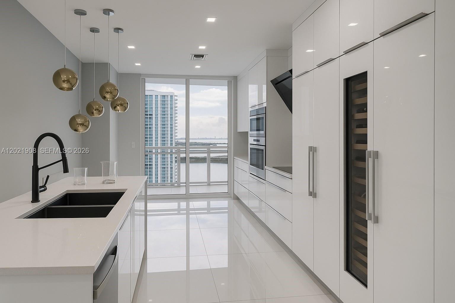 901 Brickell Key Boulevard 3307, Miami, FL 33131 photo 8