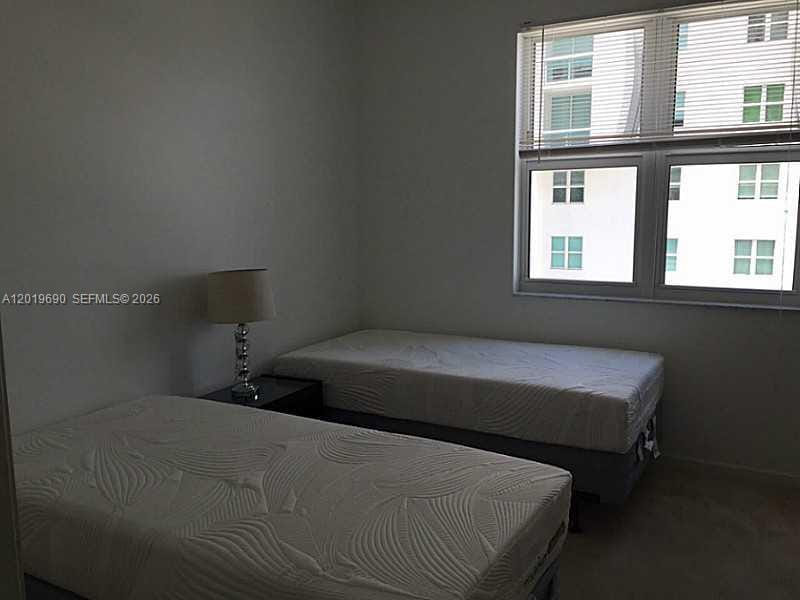 7900 Harbor Island Drive 1010 — photo 12