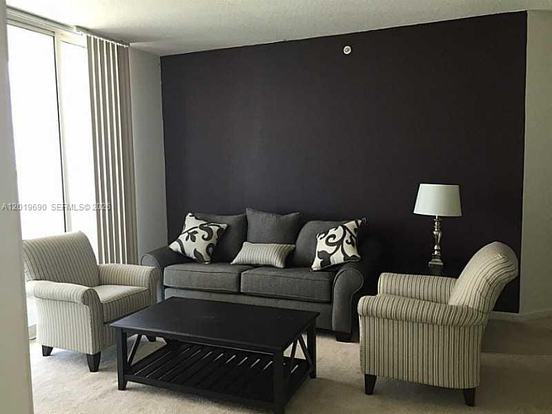 7900 Harbor Island Drive 1010 — photo 5