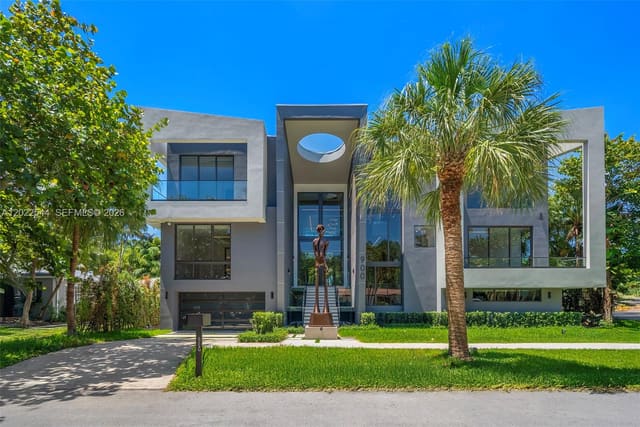 900 NE 75th Street, New Belle Meade Sub, Miami, FL
