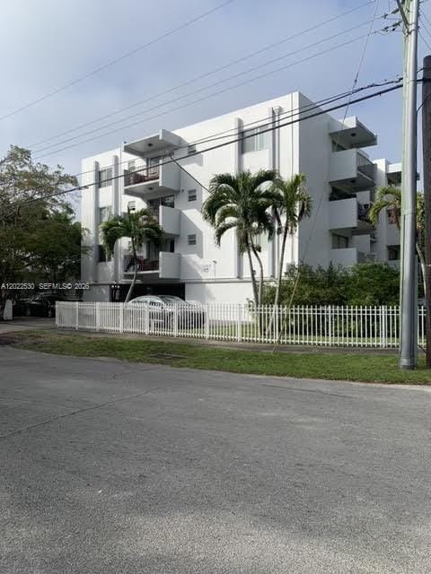 1090 NE 129th Street 202, North Miami, FL 33161 photo 17