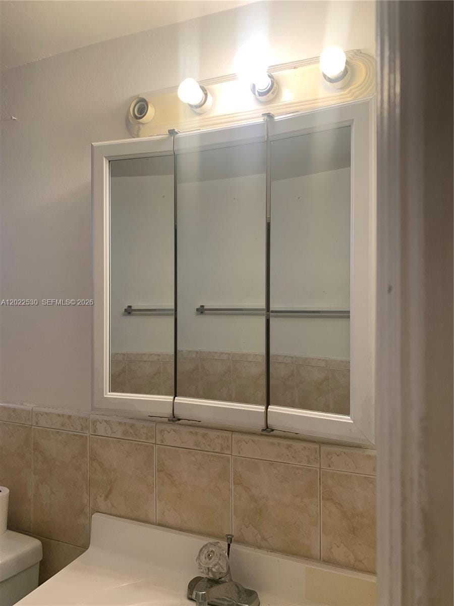 1090 NE 129th Street 202, North Miami, FL 33161 photo 6