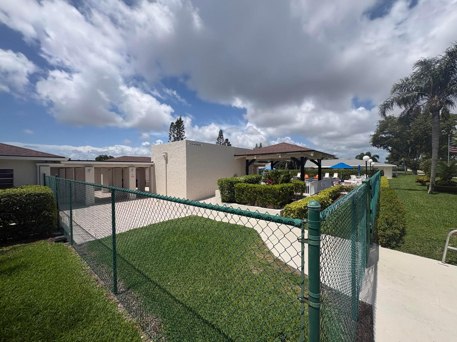 1020 Silk Oak Terrace 104, Delray Beach, FL 33445 photo 2