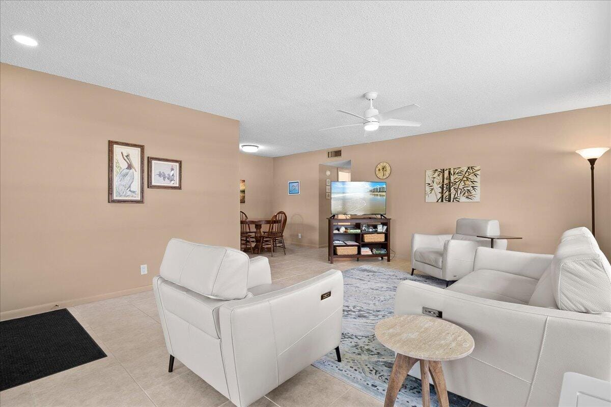 3311 Loren Road A, Boynton Beach, FL 33435 photo 4