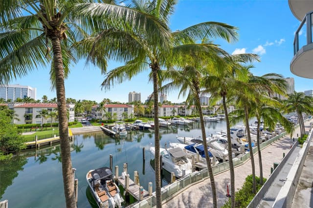 3029 NE 188th Street 301, Uptown Marina Lofts, Aventura, FL