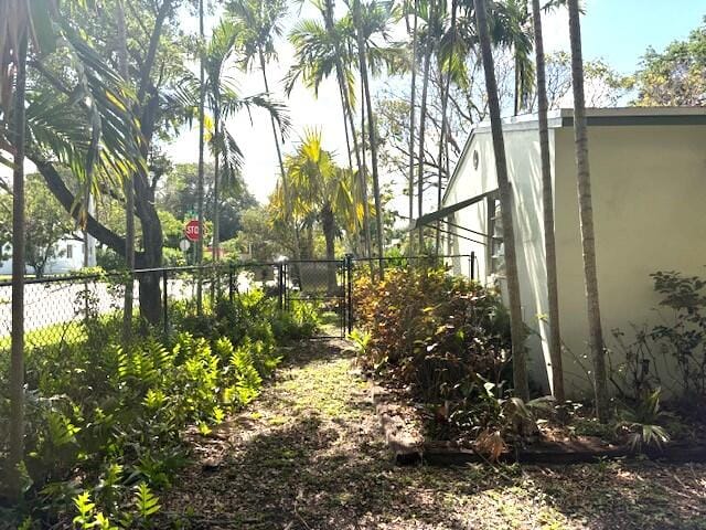 511 SW 2nd Avenue, Dania Beach, FL 33004 photo 5