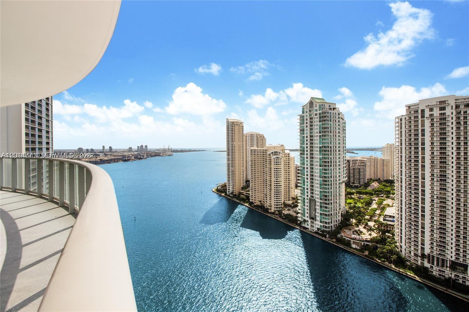 300 S Biscayne Boulevard T3010, Miami, FL 33131, Miami