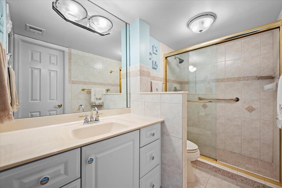 1205 Sandy Lane 145, Singer Island, FL 33404 photo 15