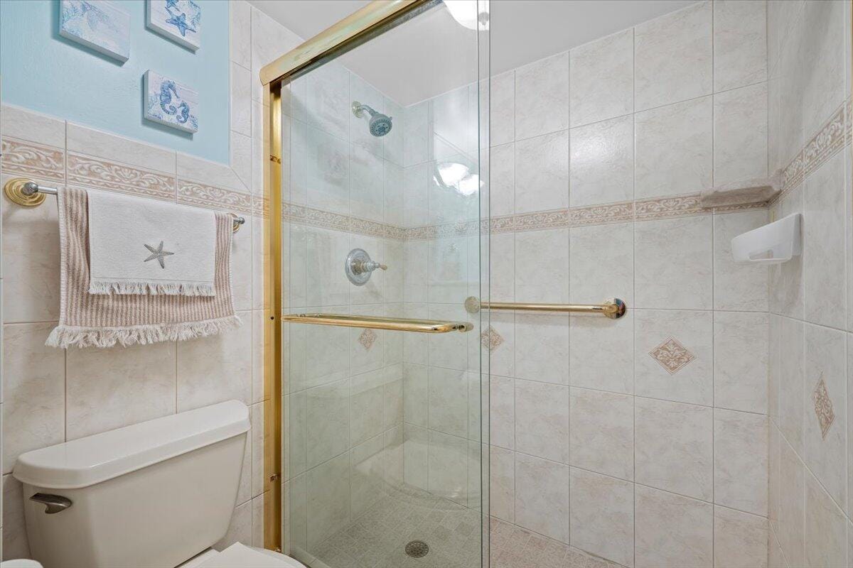 1205 Sandy Lane 145, Singer Island, FL 33404 photo 16