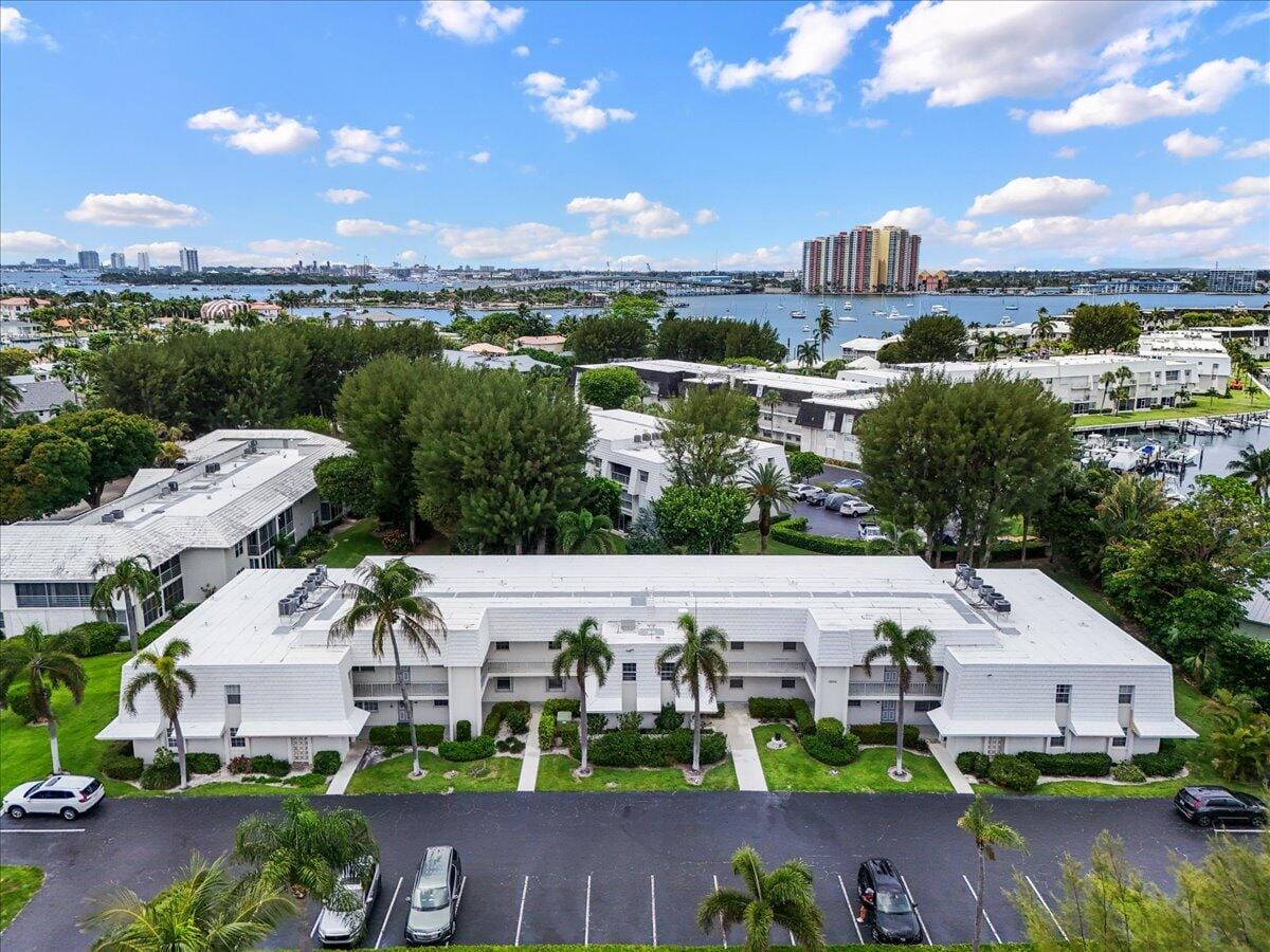 1205 Sandy Lane 145, Singer Island, FL 33404 photo 20