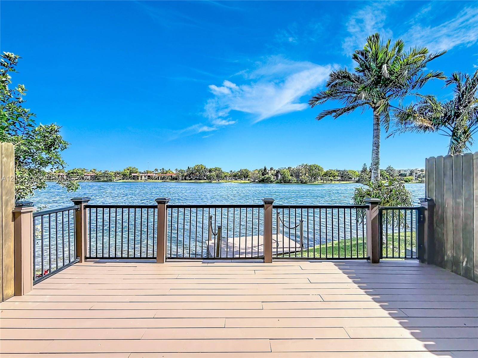 781 NE 195th Street, Miami, FL 33179 photo 2