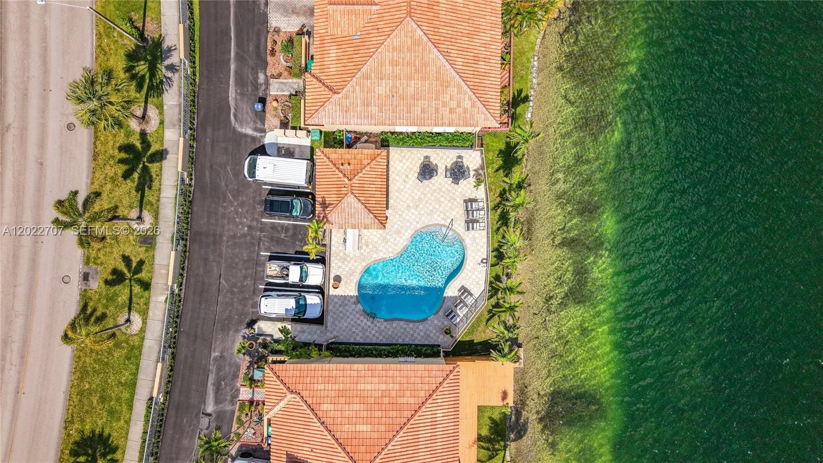 781 NE 195th Street, Miami, FL 33179 photo 14