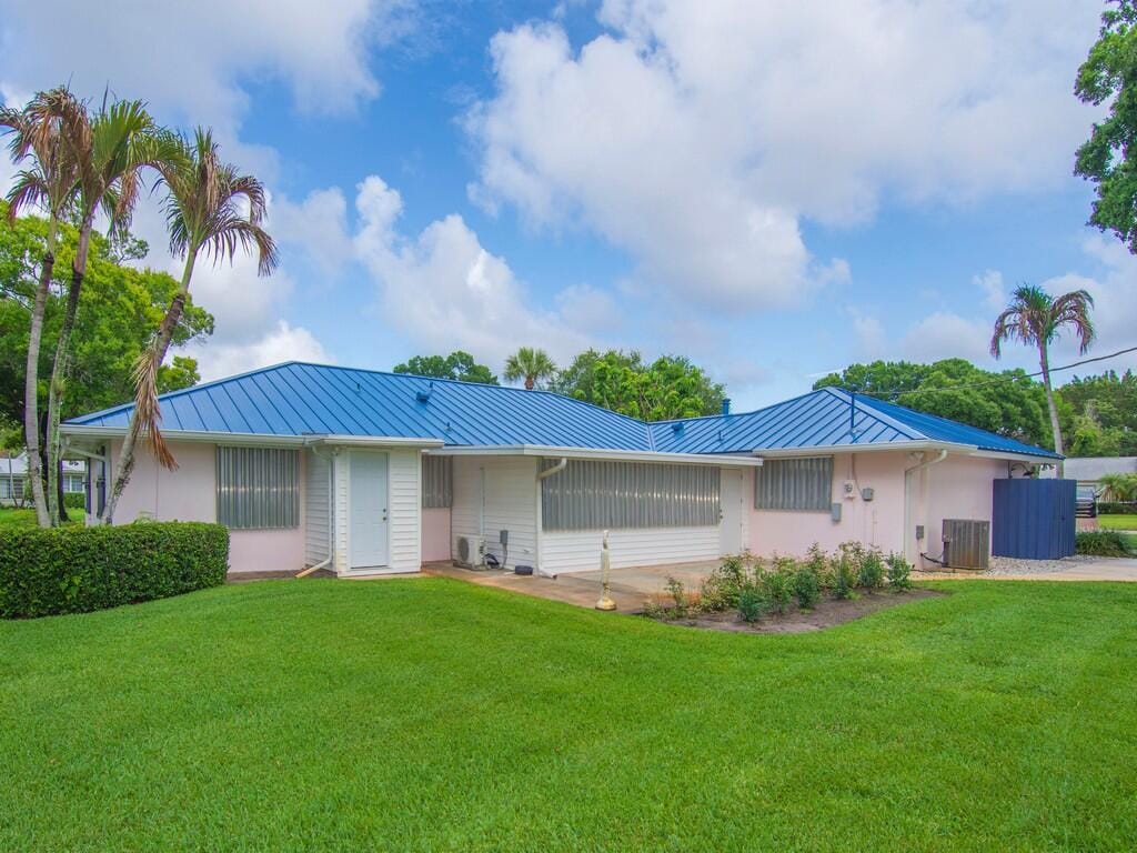 2301 Avalon Avenue, Vero Beach, FL 32960 photo 14