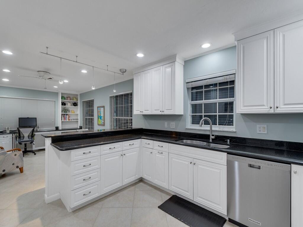 2301 Avalon Avenue, Vero Beach, FL 32960 photo 28