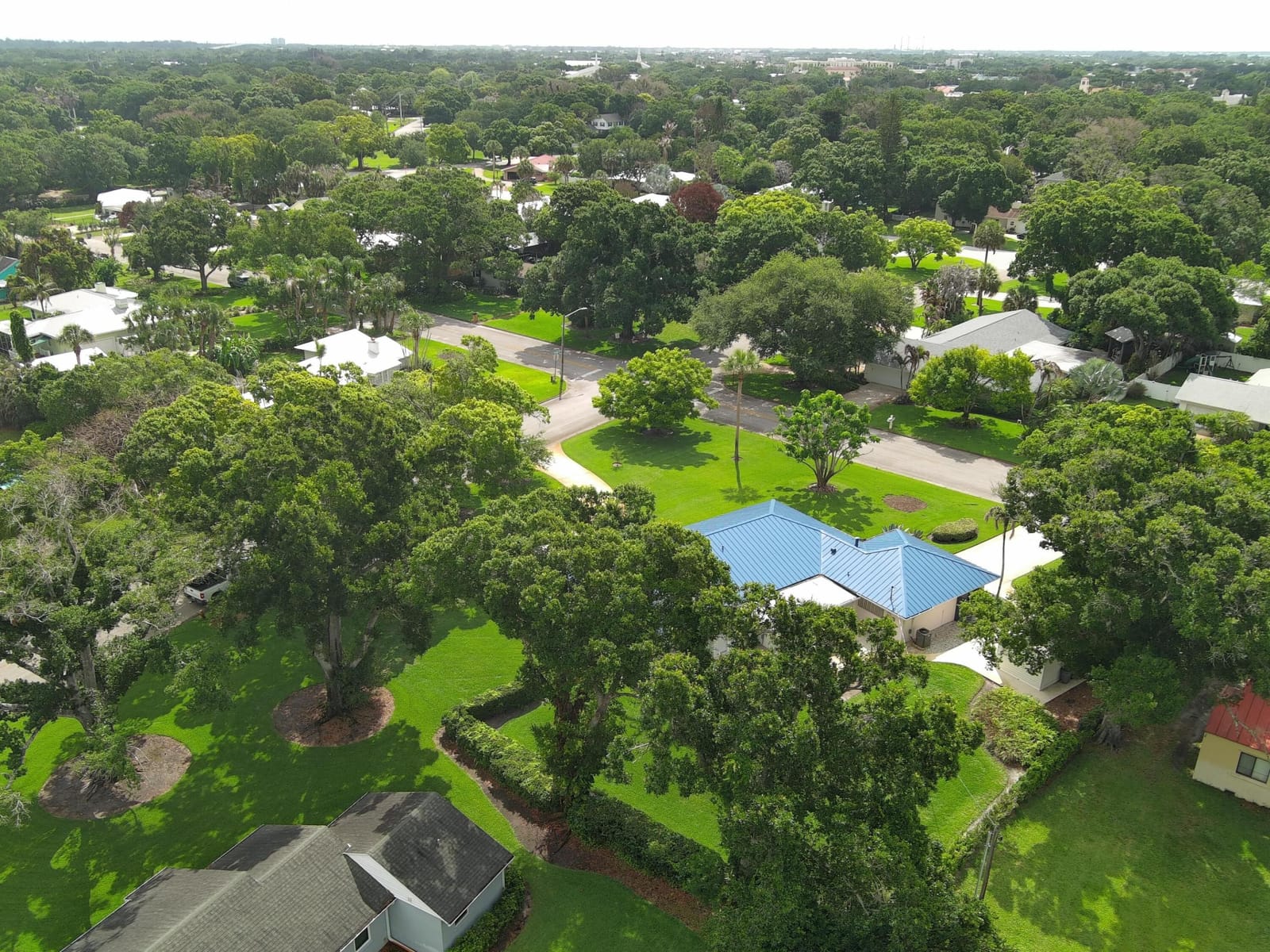 2301 Avalon Avenue, Vero Beach, FL 32960 photo 5