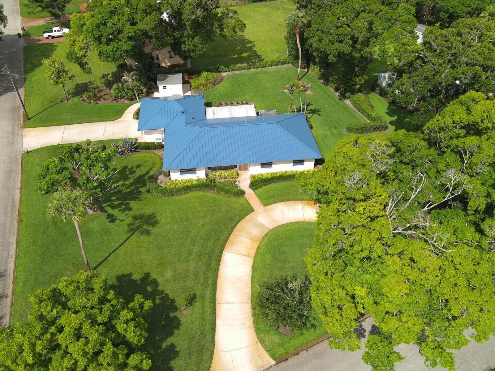 2301 Avalon Avenue, Vero Beach, FL 32960 photo 8
