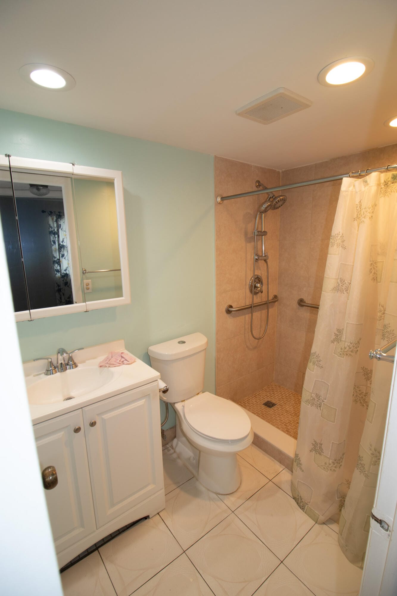 9621 Sunrise Lakes Boulevard 102 — photo 5