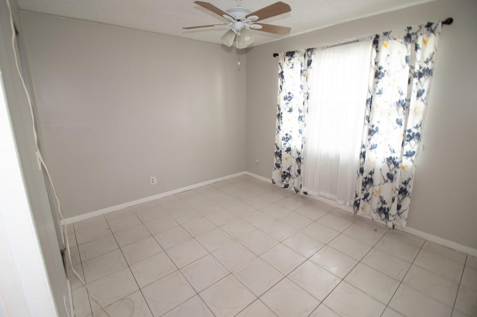 9621 Sunrise Lakes Boulevard 102 — photo 6