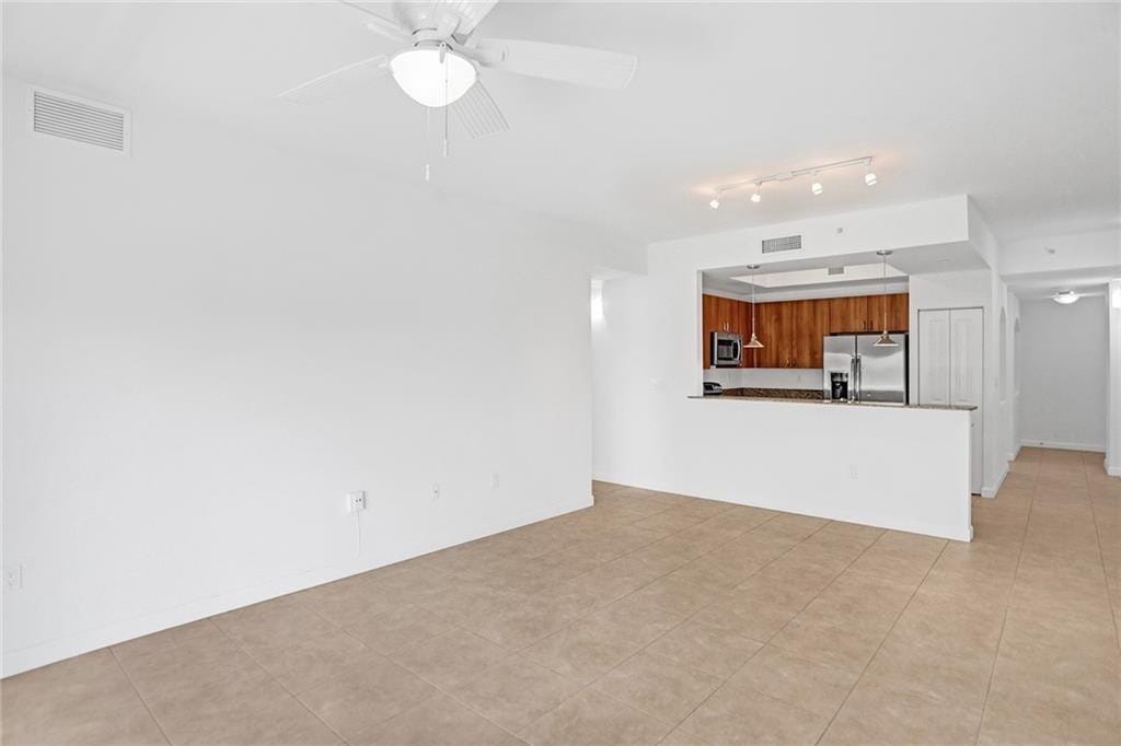 1931 NE 2nd Street 303, Deerfield Beach, FL 33441 photo 13
