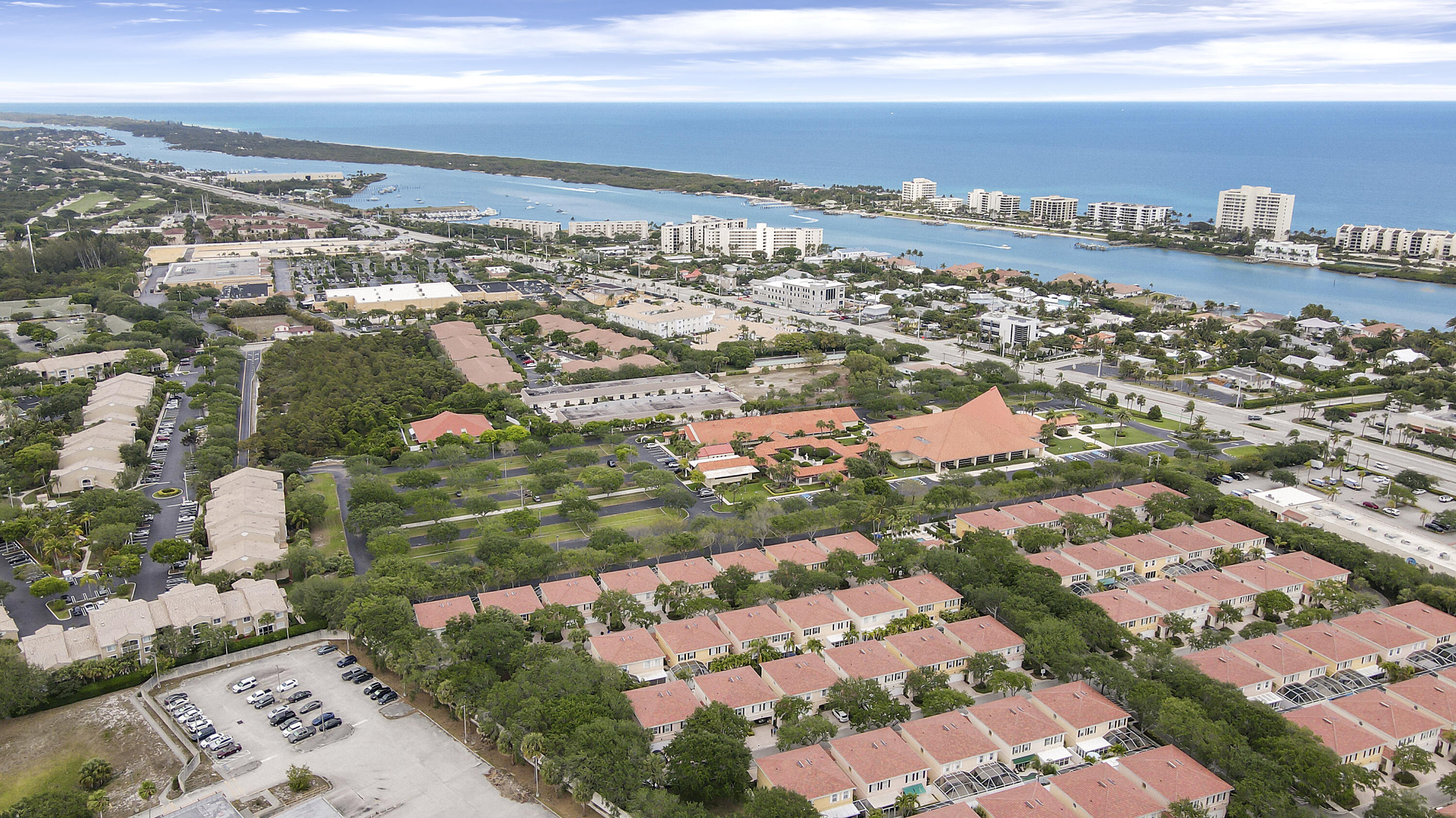 23 Live Oak Circle, Tequesta, FL 33469, Tequesta