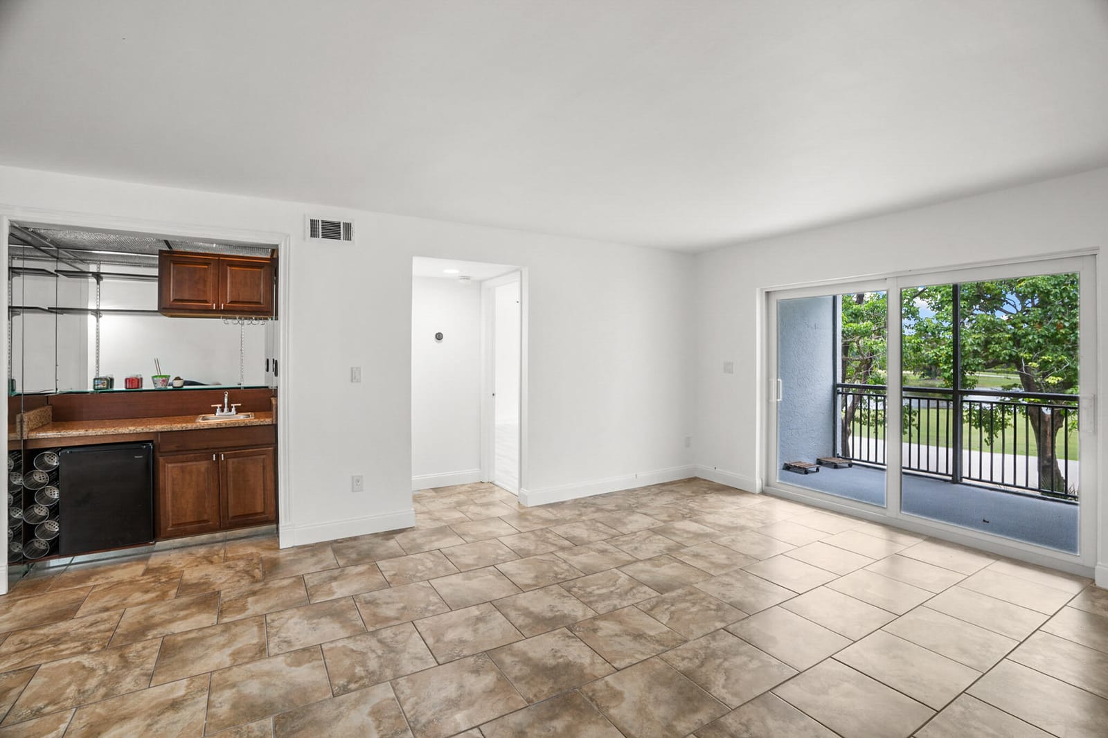 16141 Blatt Boulevard 307 — photo 10