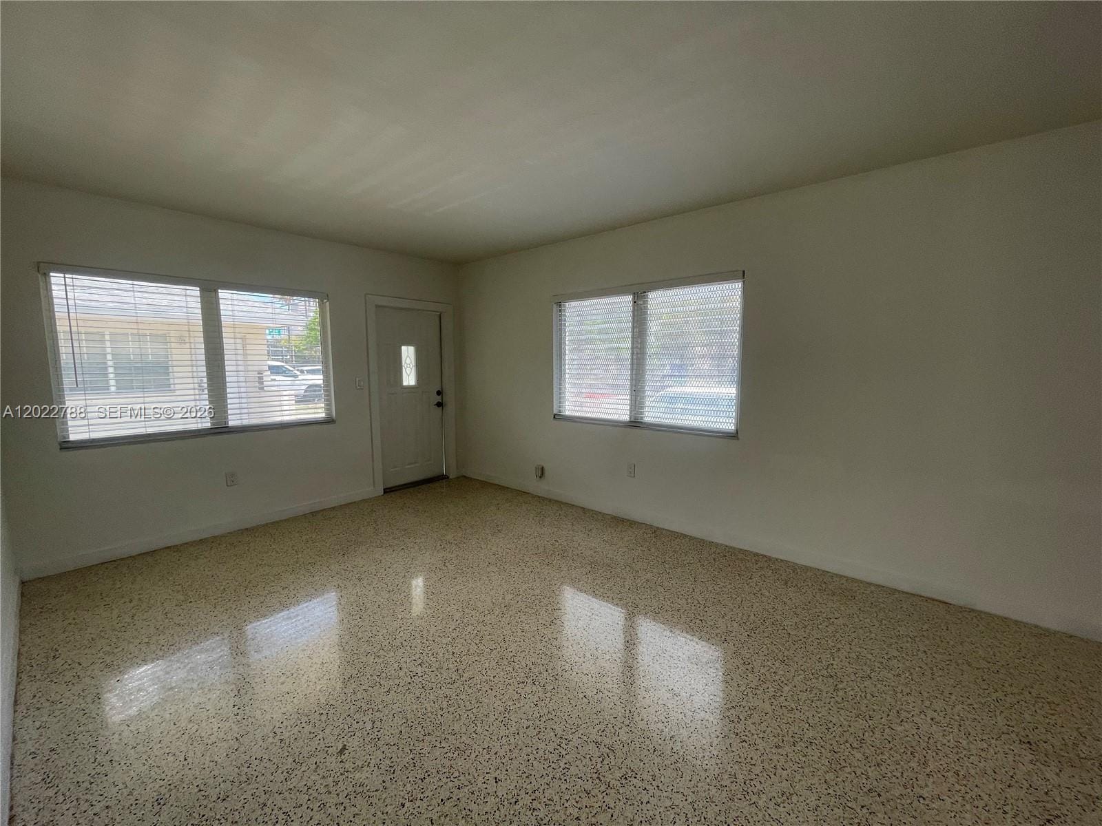 940 SW 4th Avenue 1 — photo 5
