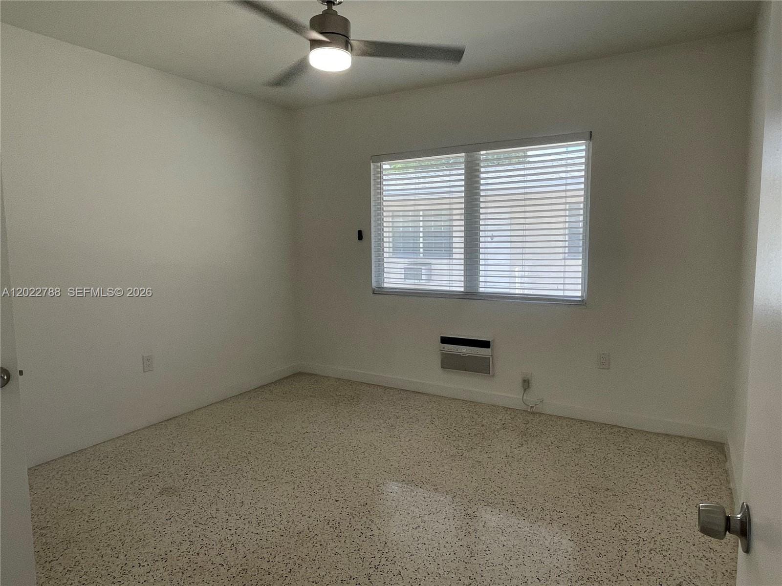 940 SW 4th Avenue 1 — photo 6