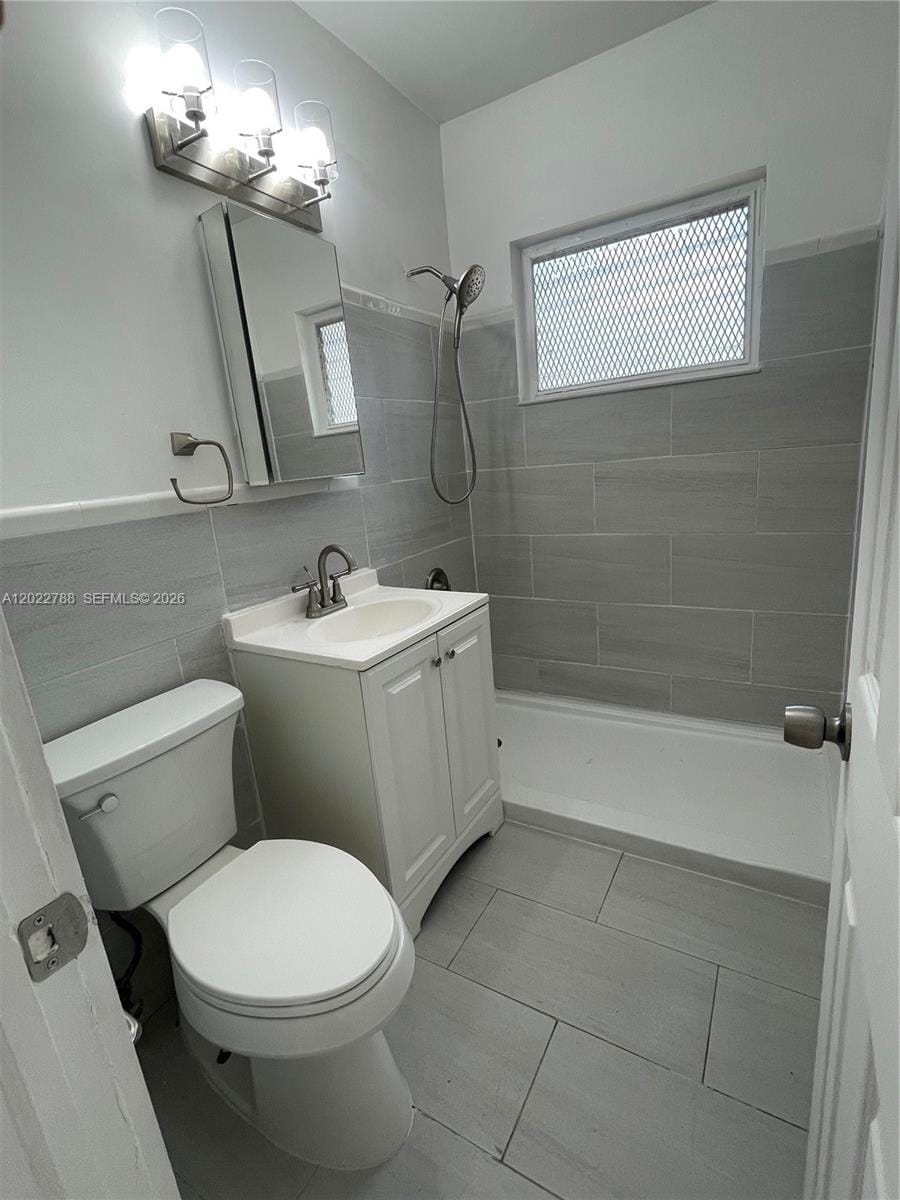940 SW 4th Avenue 1 — photo 8