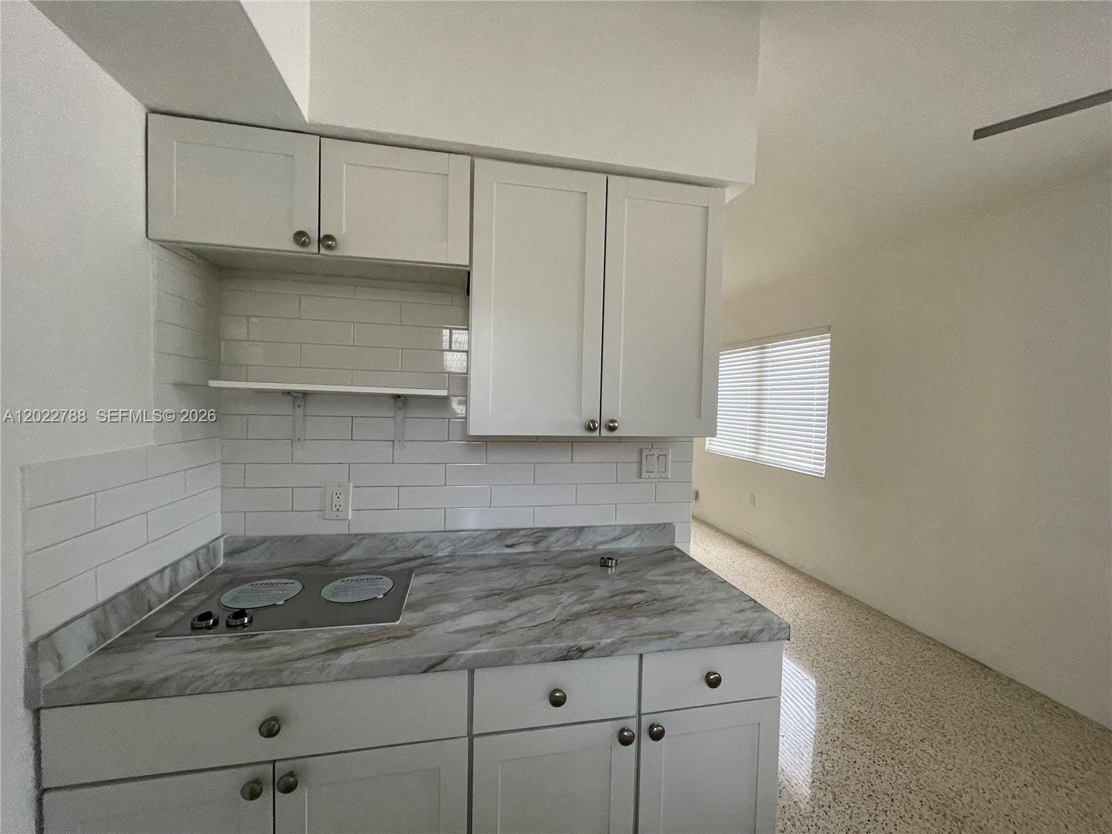 940 SW 4th Avenue 1 — photo 9