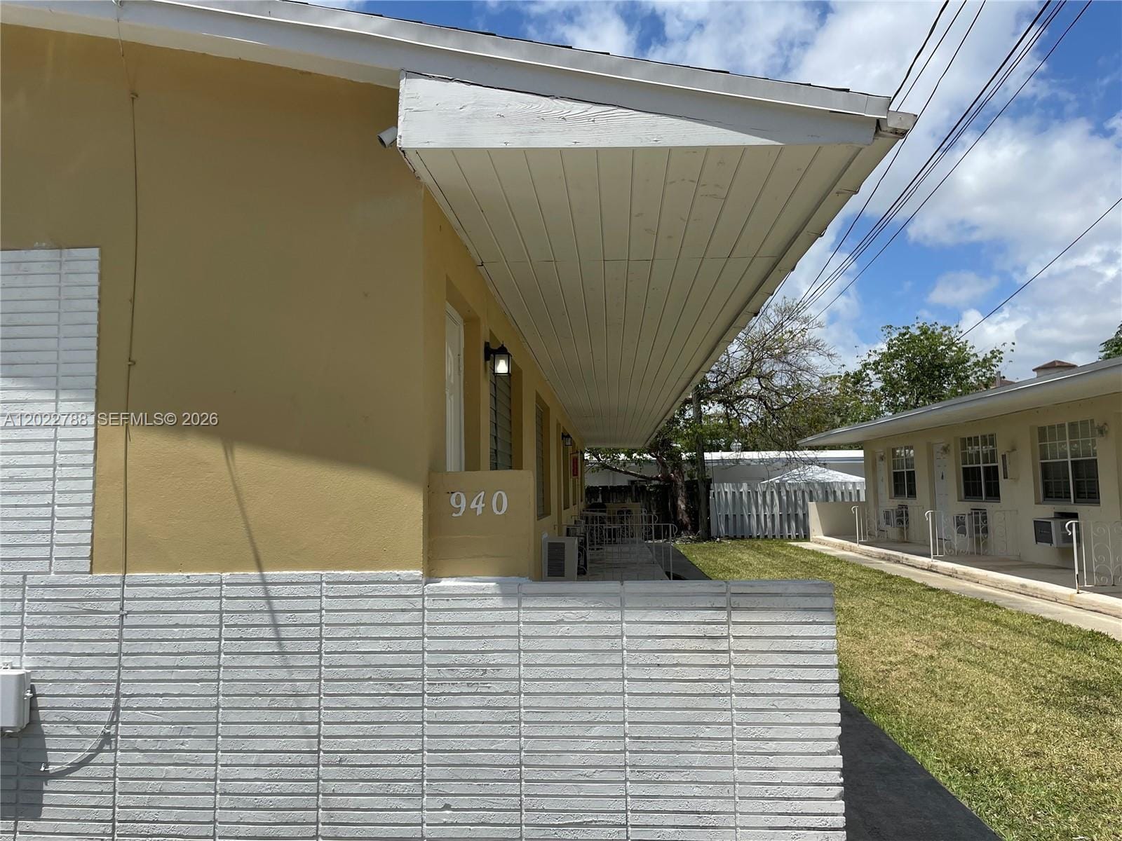 940 SW 4th Avenue 1 — photo 10