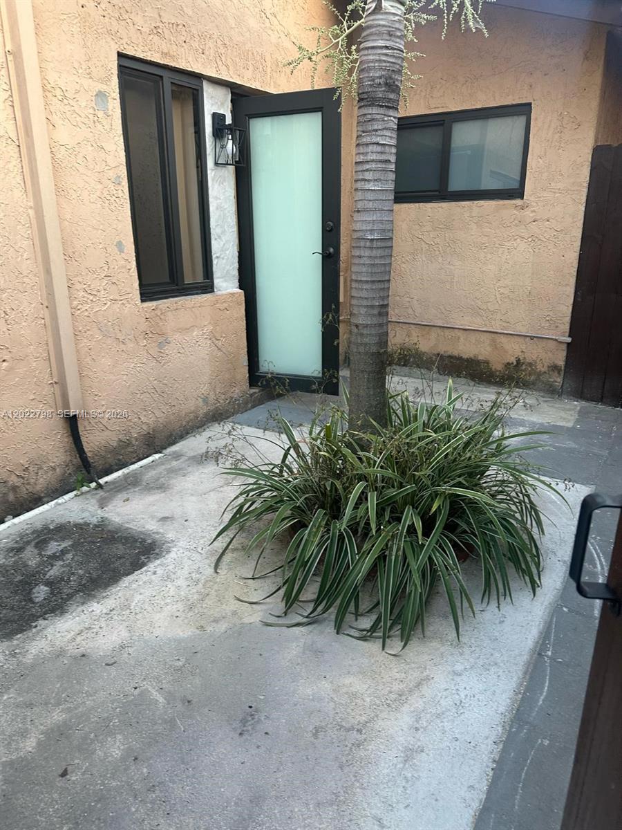 1115 SW 136th Place 2, Miami, FL 33184, Miami