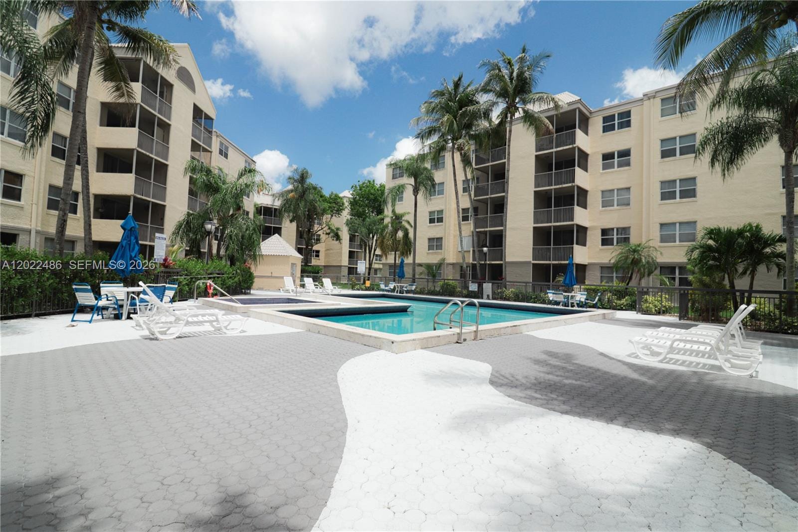 8245 Lake Drive 308, Doral, FL 33166 photo 7