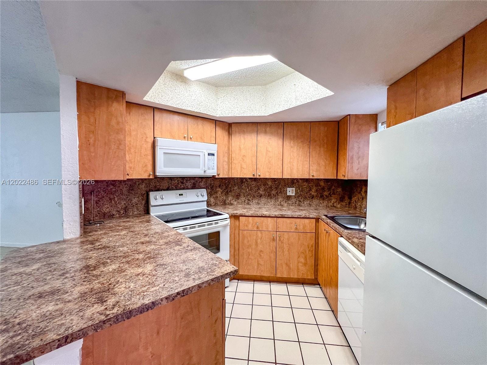8245 Lake Drive 308, Doral, FL 33166 photo 2