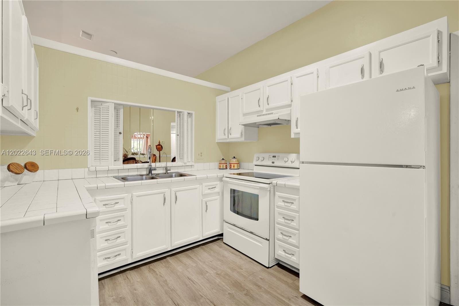 10813 SW 158th Lane, Miami, FL 33157 photo 5